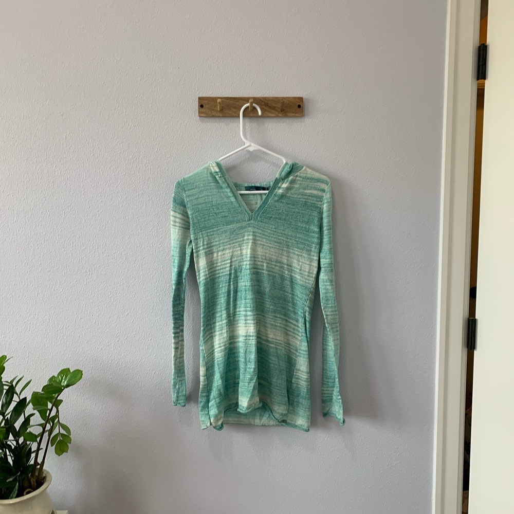 💜2/$12 PRANA TEAL HOODIE